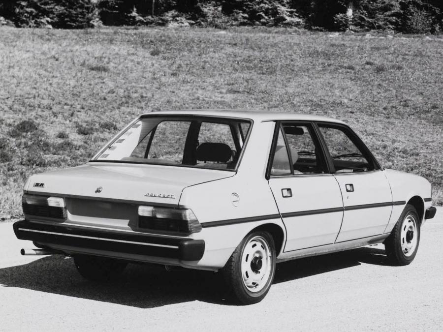  Peugeot 305 1977 года  (фото 10 из 11)